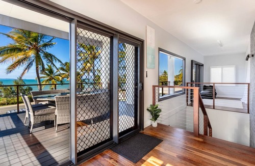 Lammermoor Beach House | Upper Level of this Beautifully Renovated Family Home on Lammermoor Beach.