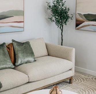 Bardon House | Urban Getaway Bardon Luxe 3 bed 2 bath and pool
