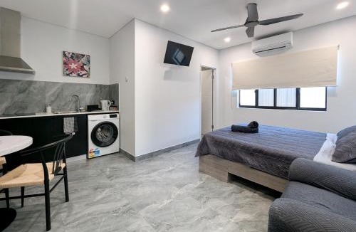 Berrimah House | Urban Luxe Studio Northcrest