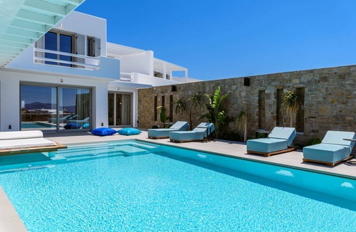 Mykonos Town Villa | Utopia Villas by Fantasia Villas