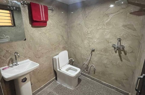 Vrindavan House | Vaishnavi Dham By GRB