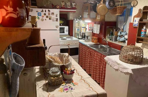 Tsagarada Cottage | Valley Cottage: Traditional 2-bedroom House