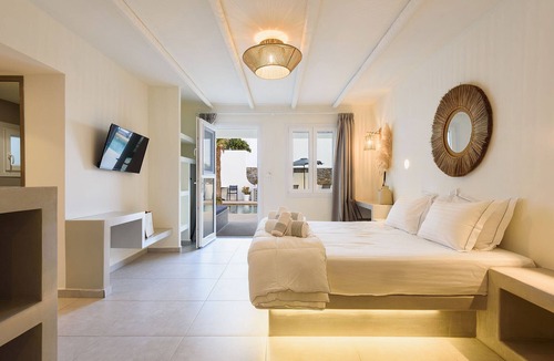 Naousa House | Vammos Luxury Apartments