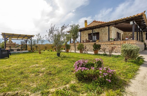 Neromilos Cottage | Varta Village - Elea House