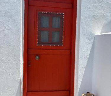 Tripiti House | Venduri House