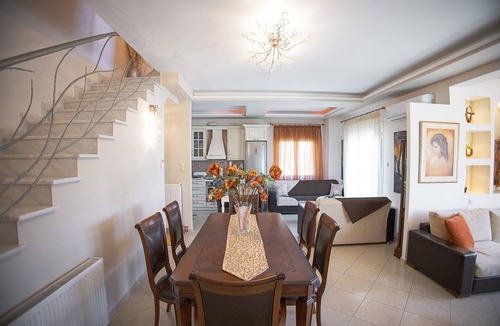 Volos House | Venia House Marathos