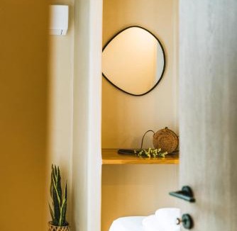 Plomari Apartment | Viento Luxury Apartments - Steps from the Beach