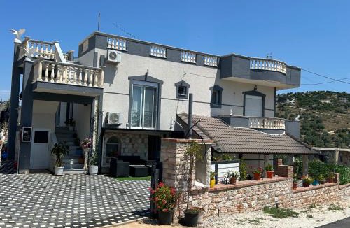 Ksamil Apartment | Vila Viktori