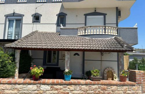 Ksamil Apartment | Vila Viktori