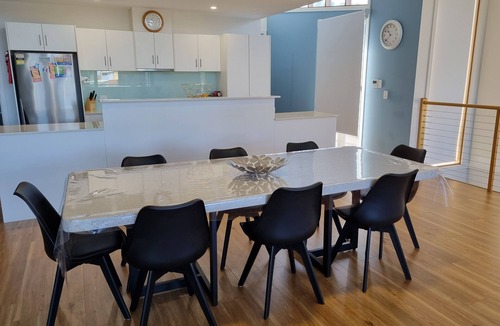 Normanville Villa | Villa 18 South Shores Resort, Normanville - Impressive Beach Villa with FOXTEL