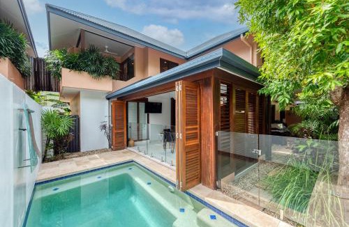 Port Douglas Villa | Villa 3 @ Chez Willow, 2 mins to Four Mile Beach