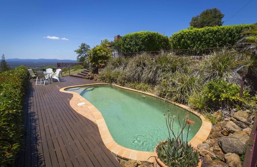 Mount View Villa | Villa 4 @ Bimbadeen Estate - Split level villa with sensational views all around - just for 2!