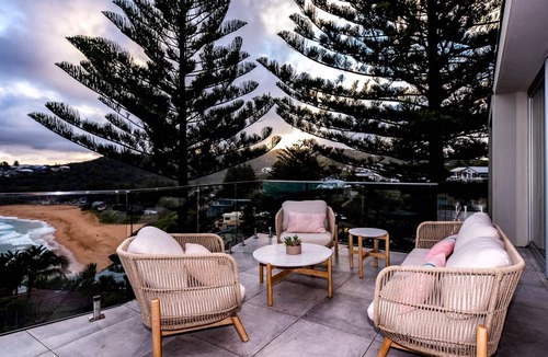 Bilgola Beach Villa | Villa ∙ 5 bedrooms ∙ 10 guests
