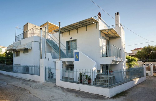 Steni Dirfyos House | Villa Afroditi by ΜΡS