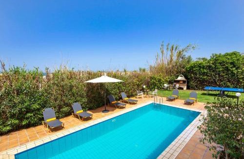 Maleme Villa | Villa Aggeliki by Villa Plus