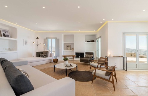 Tourlos Villa | Villa Alea - A luxury villa to rent by Agia Sofia area, Mykonos, Greece