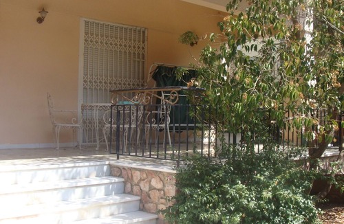 Palaio Psychiko Villa | Villa apartment, with garden, pets allowed, subway and bus nearby, SuperMarkt.