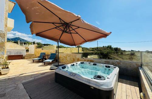 Kiparissia Villa | Villa Arkadia Seafront Villa Ai-Lagoudis Beach