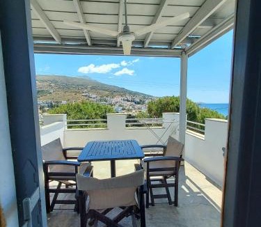 Mpatsi Apartment | Villa Arni Andros - Βίλα ΑΡΝΗ
