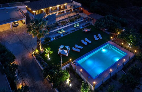Spata-Artemida Apartment | Villa Artemida Vravrona