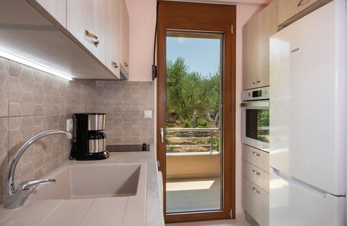 Asteri Villa | Villa Artemis, a modern, comfortable home surrounded by Cretan nature