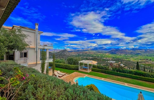 Nafplio Villa | Villa Artemis Nafplion