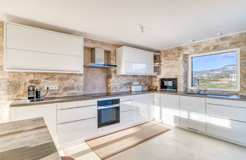 Paros Villa | Villa Bella with 4 br and private pool close to Aliki village and to the beach