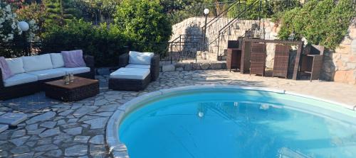 Kefalas Apartment | Villa Boreas