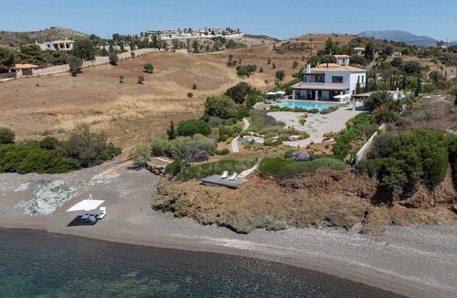 Ermionida House | Villa Calma a Beachfront Luxury Retreat, Villa