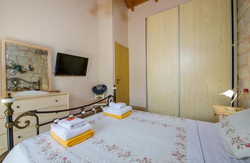 Kato Stalos Villa | Villa Constancia