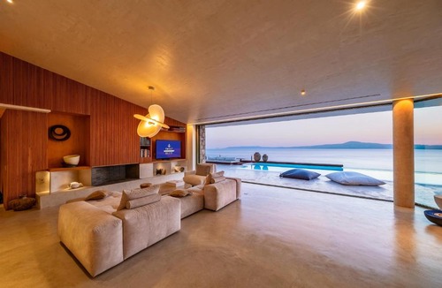 Diasella Villa | Villa Deep Blue in Messinia
