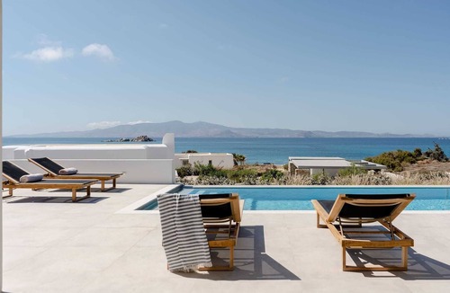 Mikri Vigla Villa | Villa Dia, Mikri Vigla, Panagia Parthena Beach
