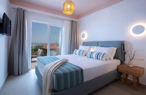 Frinion House | Villa Dimitris - The House & The Suite