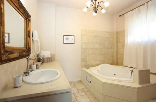 Mires Villa | Villa Elaia