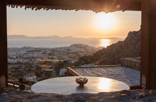 Naxos Town Villa | Villa Elaith, Divine Sea & City Views, Private Pool, Furnished Terrace, Naxos