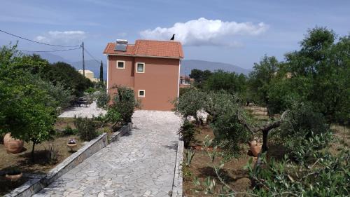 Karavomylos House | Villa Eleftheria