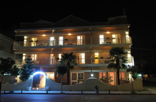 Olymbiaki Akti Apartment | Villa Elena