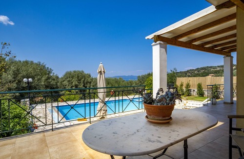 Spartochori House | Villa Eleni