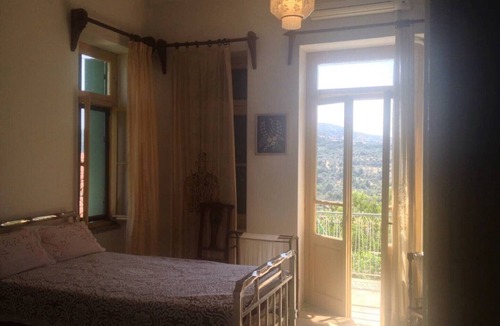 Papagou-Holargos House | Villa Elli- beautiful house in Greece