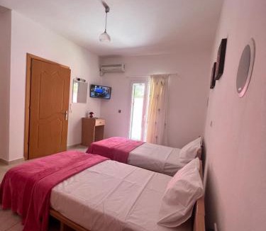 Zola Villa | Villa Eros
