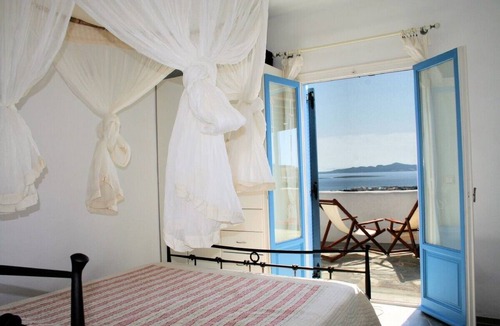 Paros Villa | VILLA GALAZIO, PRIVATE POOL, SEA VIEWS AND SUNSETS OVER ANTIPAROS
