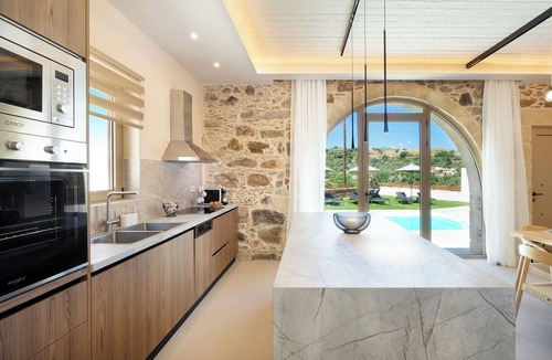 Milia Villa | Villa George, 3 BD, private heated pool, brand new, cozy