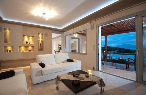 Karavomylos Villa | Villa Harmony