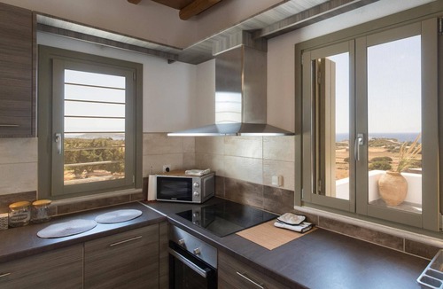 Drios Villa | Villa 'Hercules House' with Sea View, Wi-Fi and Air Conditioning