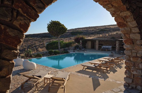 Parikia House | Villa Icarus Luxury Villa with Private Pool & Spa