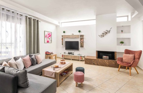Afandou Villa | Villa Ifigeneia - Three Bedroom Villa, Sleeps 6