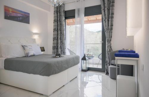 Notos Villa | Villa in Messonghi with Pool and Sea Nearby