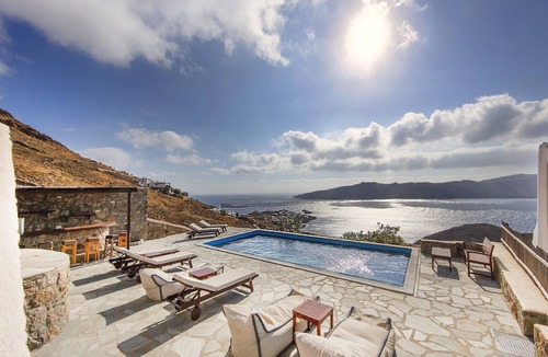 Mykonos Villa | Villa in Mykonos near Agios Sostis Beach