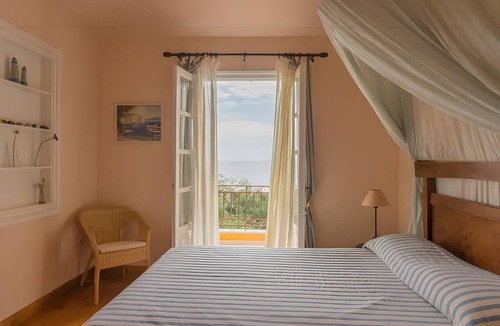 Agios Emilianos Villa | Villa Iva – The Perfect Getaway by Agios Aimilianos Beach
