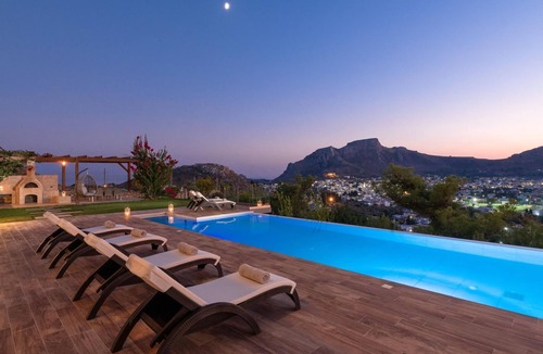 Archangelos House | Villa Kamos in Archangelos by Interhome